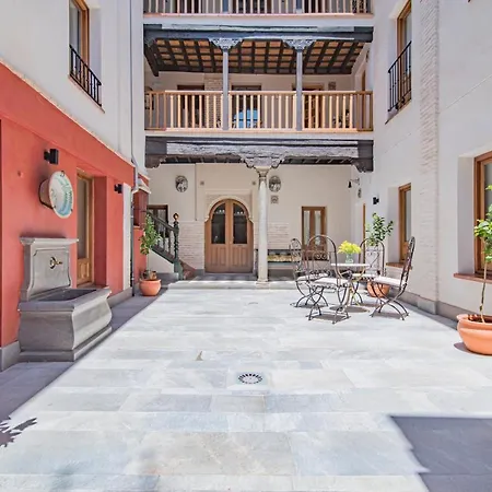 Casa De La Tina *