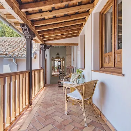 Casa De La Tina * Granada
